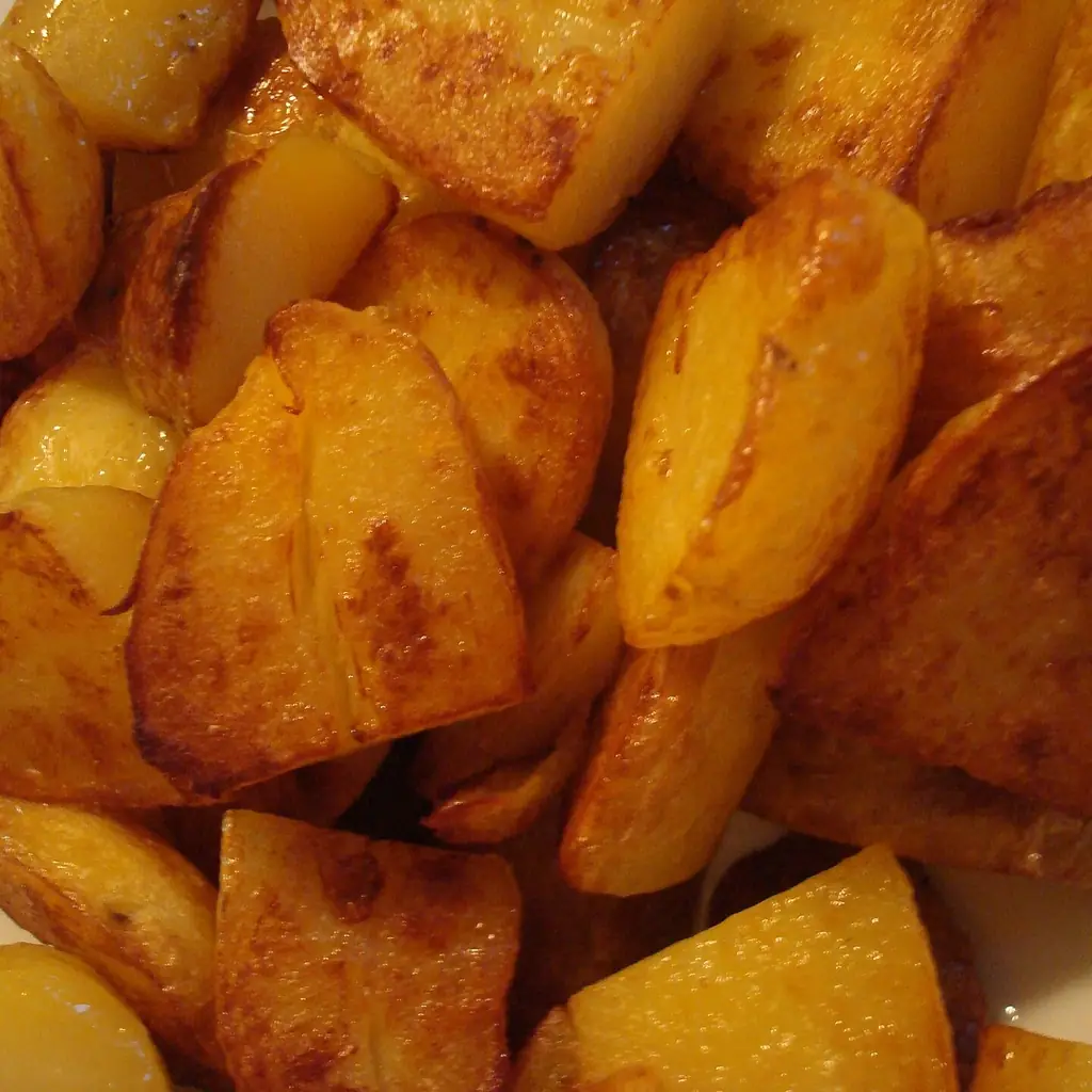Browned boiled potatoes