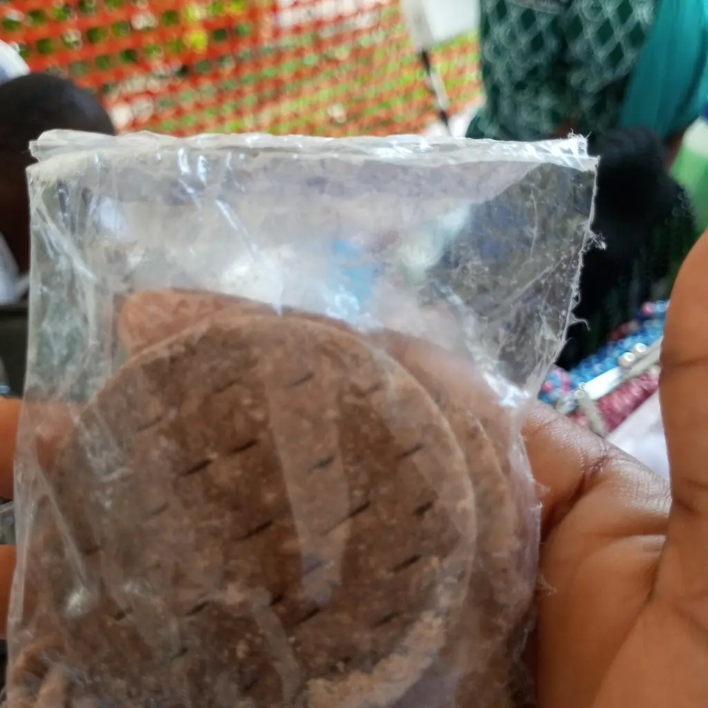 Date-filled cookies