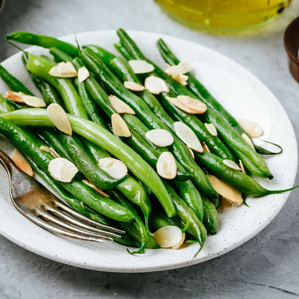 Green beans with almonds