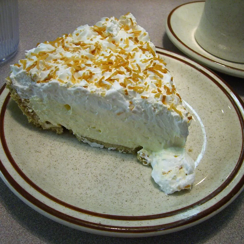 A chilled cream pie